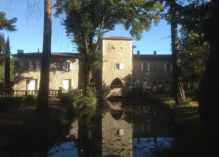 Domaine De Saint Charles 4*