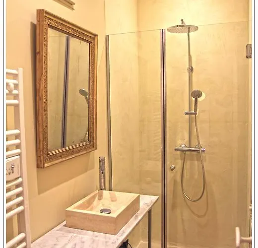 Domaine De Saint Charles Penzion 4*